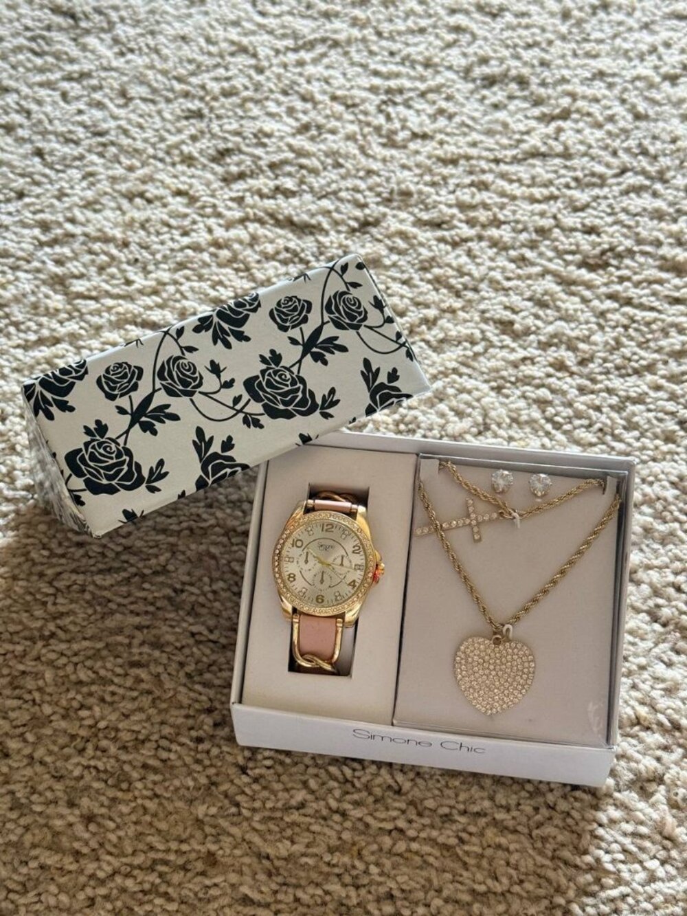Simone Chic Women Watch Jewelry Set Gold Pave Heart Cross NIB